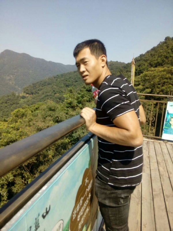 小卢的第一张照片--尤溪征婚网