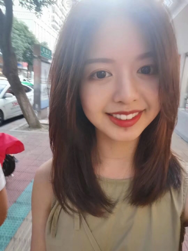 无处安放的大长腿的第一张照片--尤溪征婚网