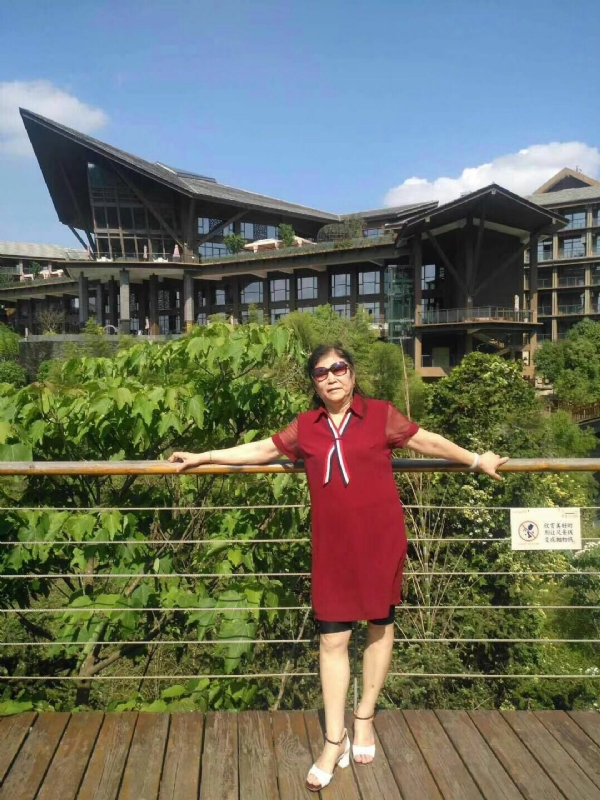 黄姐的第一张照片--尤溪征婚网