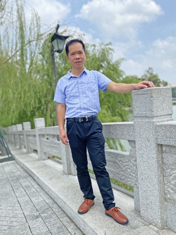 奇峰向阳的第一张照片--尤溪征婚网