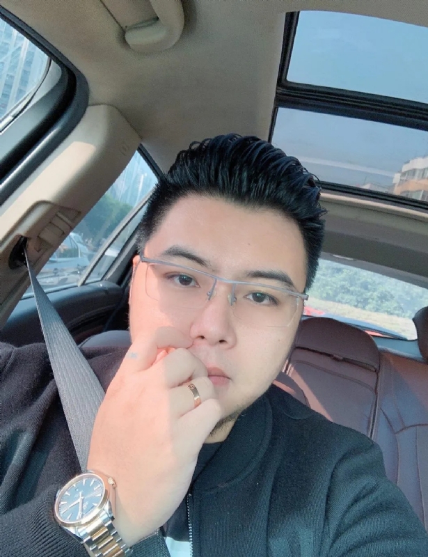 把苹果咬哭的第一张照片--尤溪征婚网