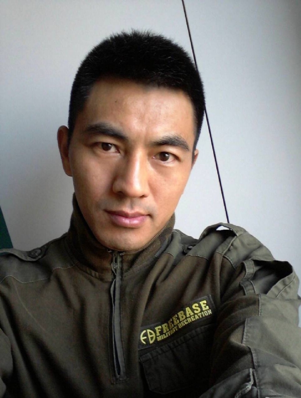 鐵血柔情的第一张照片--尤溪征婚网