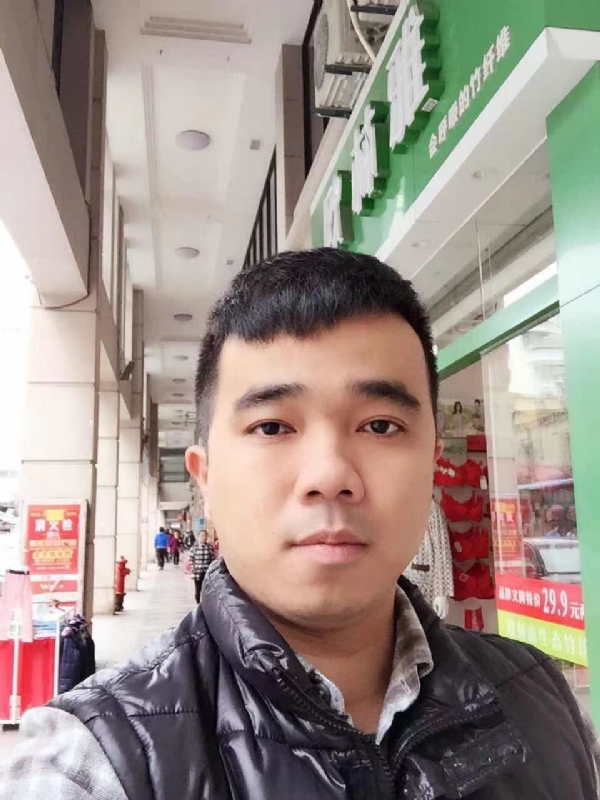 小小怪兽的第一张照片--尤溪征婚网