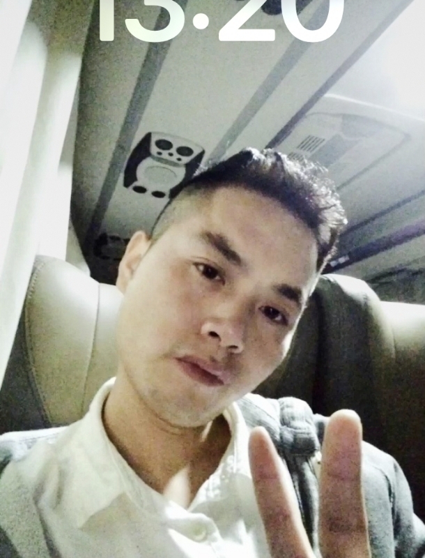 飞扬蓝天的第一张照片--尤溪征婚网
