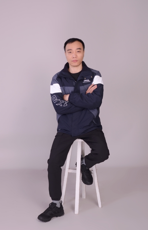 一只孤单的猫的第一张照片--尤溪征婚网